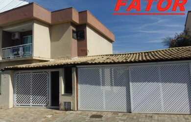 Imagem: A casa em condomínio possui 3 Dormitórios, 2 Banheiros, 2