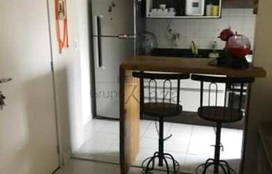 Imagem: O apartamento possui 2 Dormitórios, 2 Banheiros, 2 Vagas na