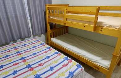 Imagem 8: APARTAMENTO 02 QUARTOS PÉ NA AREIA MOBILIADO FRENTE MAR VARANDA ENVIDRAÇADA EM MONGAGUÁ