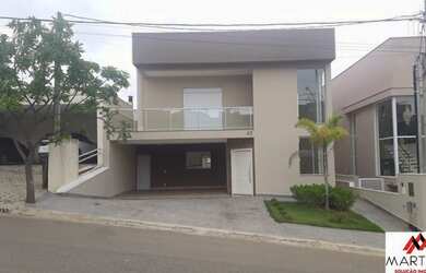 Imagem: A casa em condomínio à venda possui 4 Dormitórios, 4 Banheiros