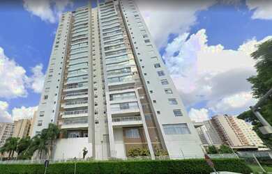 Imagem: O apartamento possui 4 Dormitórios, 4 Banheiros, 2 Vagas na