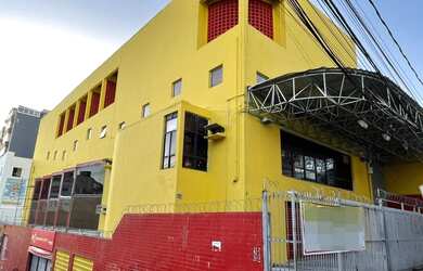 Imagem: O depósito possui 567m² de Área e está localizado em Nazaré