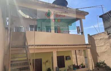 Imagem: A casa possui 3 Dormitórios, 3 Banheiros, 1 Vaga na garagem