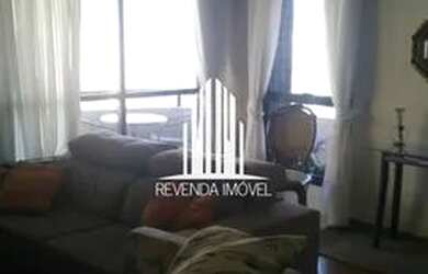 Imagem: O apartamento possui 4 Dormitórios, 4 Banheiros, 3 Vagas na