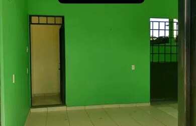 Imagem: A casa para alugar possui 3 Dormitórios, 2 Banheiros e 1 Vaga