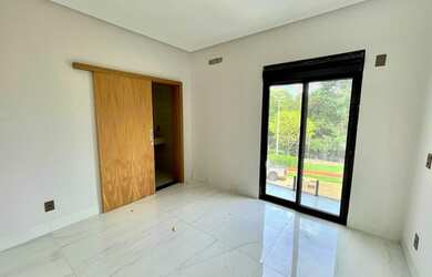 Imagem 15: Excelente sobrado frente mata - condomínio Portal do sol green