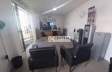 Imagem: O depósito possui 800m² de Área e está localizado em Itapuã