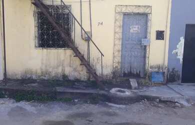 Imagem: A casa possui 1 Dormitório, 1 Banheiro, 50m² de Área e está