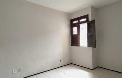 Imagem 9: Casa em Condominio com 220m² por R$ 1500,00 370,00 de condomínio. Messejana/...