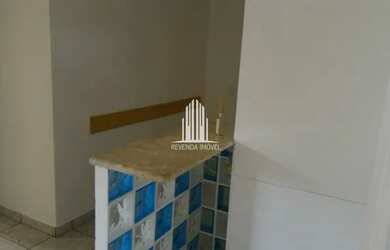 Imagem: O depósito possui 1 Vaga na garagem, 80m² de Área e está