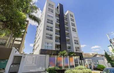 Imagem: O apartamento possui 4 Dormitórios, 5 Banheiros, 3 Vagas na