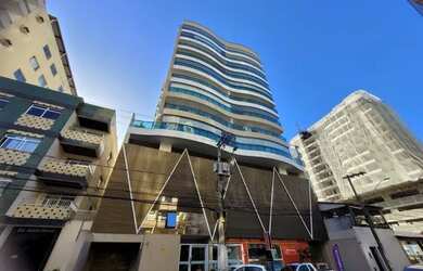 Imagem: O apartamento possui 1 Dormitório, 2 Banheiros, 1 Vaga na garagem