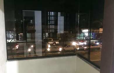 Imagem: A kitnet possui 1 Dormitório, 1 Banheiro, 1 Vaga na garagem