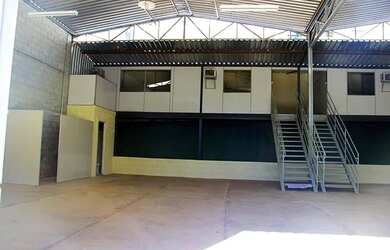 Imagem 7: Vendo Galpao Centro Betim 22 frente x 15 m mesanino com 4 salas 2 banheiros