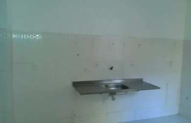 Imagem: A casa em condomínio possui 3 Dormitórios, 1 Banheiro, 1 Vaga