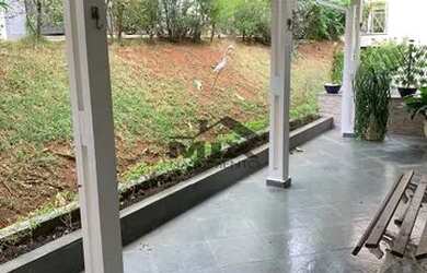 Imagem: A casa em condomínio possui 3 Dormitórios, 2 Banheiros, 1