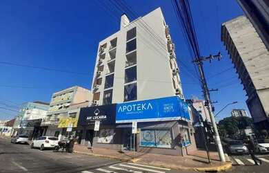 Imagem: O apartamento possui 1 Dormitório, 1 Banheiro, 1 Vaga na garagem