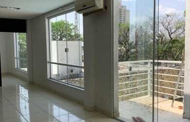 Imagem: O depósito possui 1.282m² de Área e está localizado em