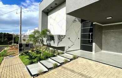 Imagem: A casa em condomínio possui 3 Dormitórios, 4 Banheiros, 4