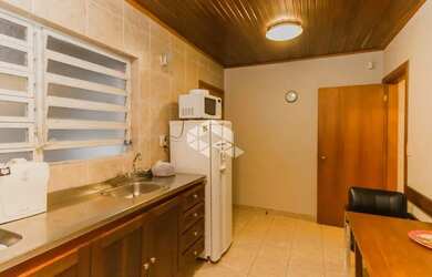 Imagem 14: CASA COMERCIAL 330 m² com 09 vagas NO MENINO DEUS