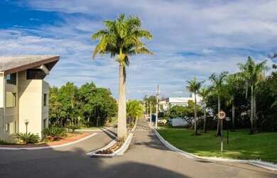 Imagem: O terreno possui 300m² de Área e está localizado em Recanto