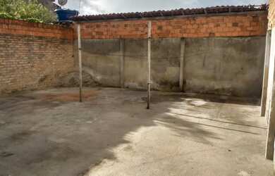 Imagem 5: Vendo casa 2/4 quartos conj. Feira 7