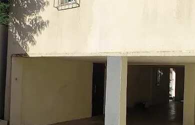 Imagem 15: Casa com 5 suítes, possui 5 vgs cobertas, área gourmet e depósito Valentina...