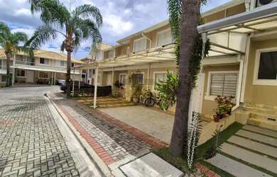 Imagem: A casa em condomínio possui 2 Dormitórios, 3 Banheiros, 2