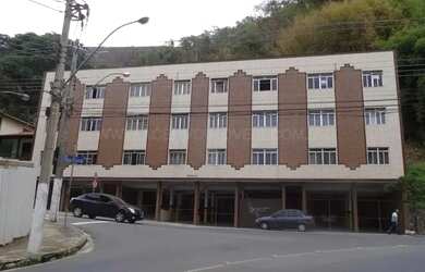 Imagem: O apartamento para alugar possui 3 Dormitórios, 2 Banheiros