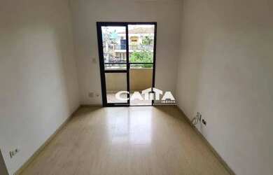 Imagem: O apartamento possui 3 Dormitórios, 1 Banheiro, 2 Vagas na