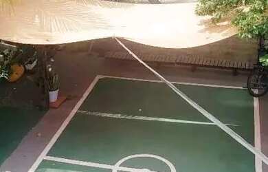 Imagem: A casa possui 5 Dormitórios, 2 Banheiros e 240m² de Área