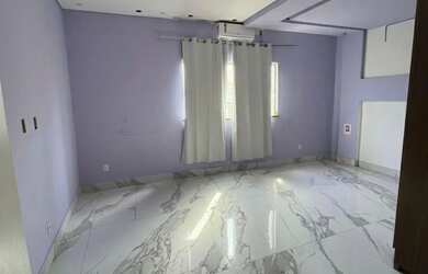 Imagem: A casa em condomínio possui 4 Dormitórios, 5 Banheiros, 3