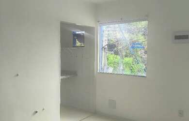 Imagem: O depósito possui 2 Vagas na garagem, 45m² de Área e está