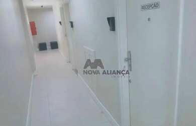 Imagem: O depósito possui 30m² de Área e está localizado em Copacabana