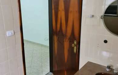 Imagem 6: Casa Sobrado - Residencial - Comercial - Bosque dos Eucaliptos - 3 Dormitórios...