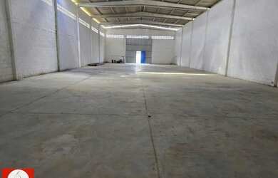 Imagem 4: Galpão para Locação em Salvador, Pirajá, 3 banheiros, 5 vagas