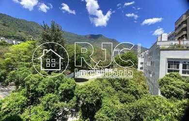 Imagem: O apartamento possui 3 Dormitórios, 4 Banheiros, 1 Vaga na