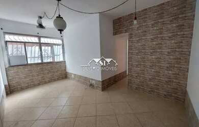 Imagem: O apartamento possui 3 Dormitórios, 1 Banheiro, 1 Vaga na garagem