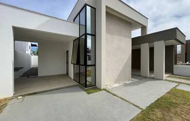 Imagem: A casa em condomínio possui 3 Dormitórios, 3 Banheiros, 2