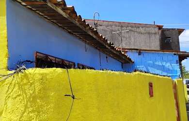 Imagem: A casa possui 3 Dormitórios e está localizado em Dias Macedo