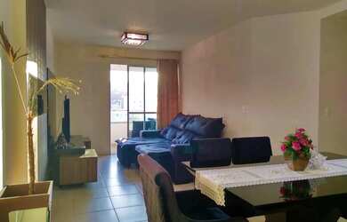 Imagem: O apartamento possui 4 Dormitórios, 2 Banheiros, 1 Vaga na