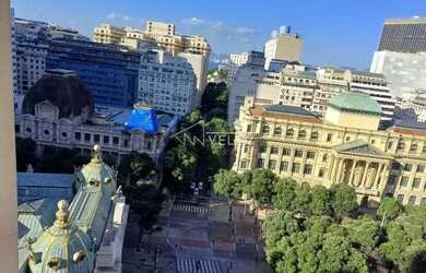 Imagem: O depósito possui 99m² de Área e está localizado em Centro