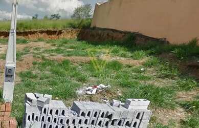 Imagem: O terreno à venda possui e está localizado em Jardim Marambaia