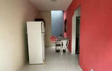 Imagem: A casa para alugar possui 2 Dormitórios, 1 Banheiro e 60m²