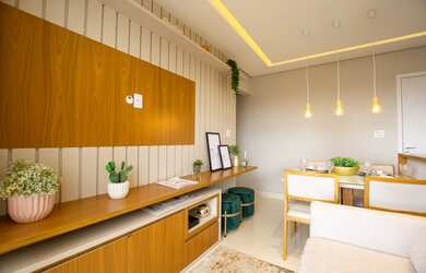 Imagem: O apartamento possui 2 Dormitórios, 1 Banheiro, 2 Vagas na