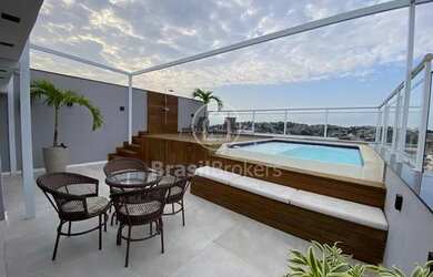 Imagem: O apartamento na cobertura possui 3 Dormitórios, 4 Banheiros