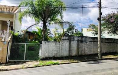 Imagem: O terreno possui 600m² de Área e está localizado em Chácara