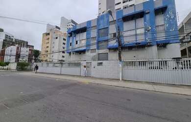 Imagem: O apartamento possui 2 Dormitórios, 3 Banheiros, 1 Vaga na