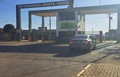 Imagem: A casa em condomínio possui 630m² de Área e está localizado