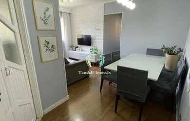 Imagem: O apartamento possui 3 Dormitórios, 1 Banheiro, 1 Vaga na garagem